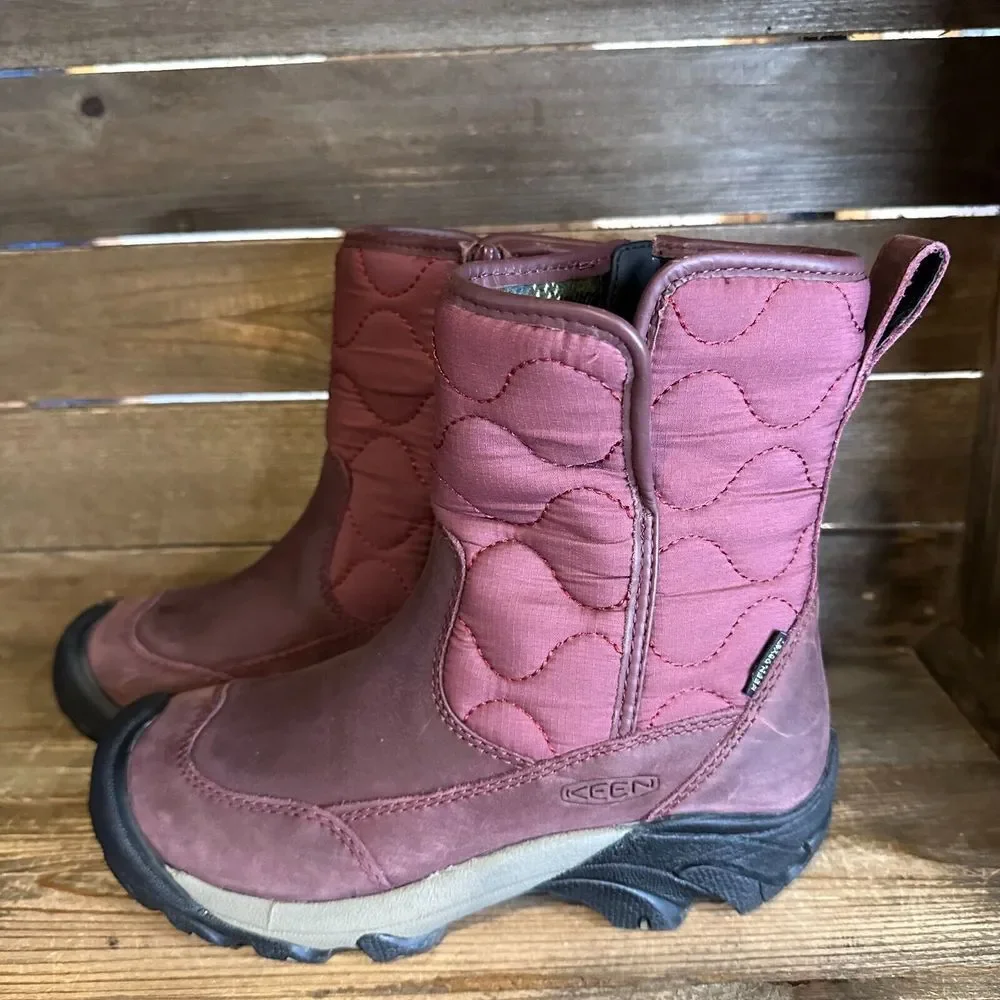 New Womens Keen Betty Maroon Insulated Waterproof Snow Winter‎ Boots Size 6 M